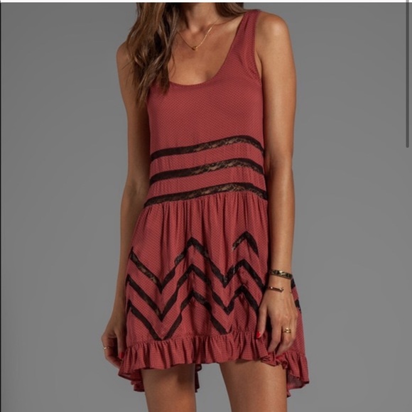 Free People Dresses & Skirts - FREE PEOPLE • Voile & Lace Trapeze Slip